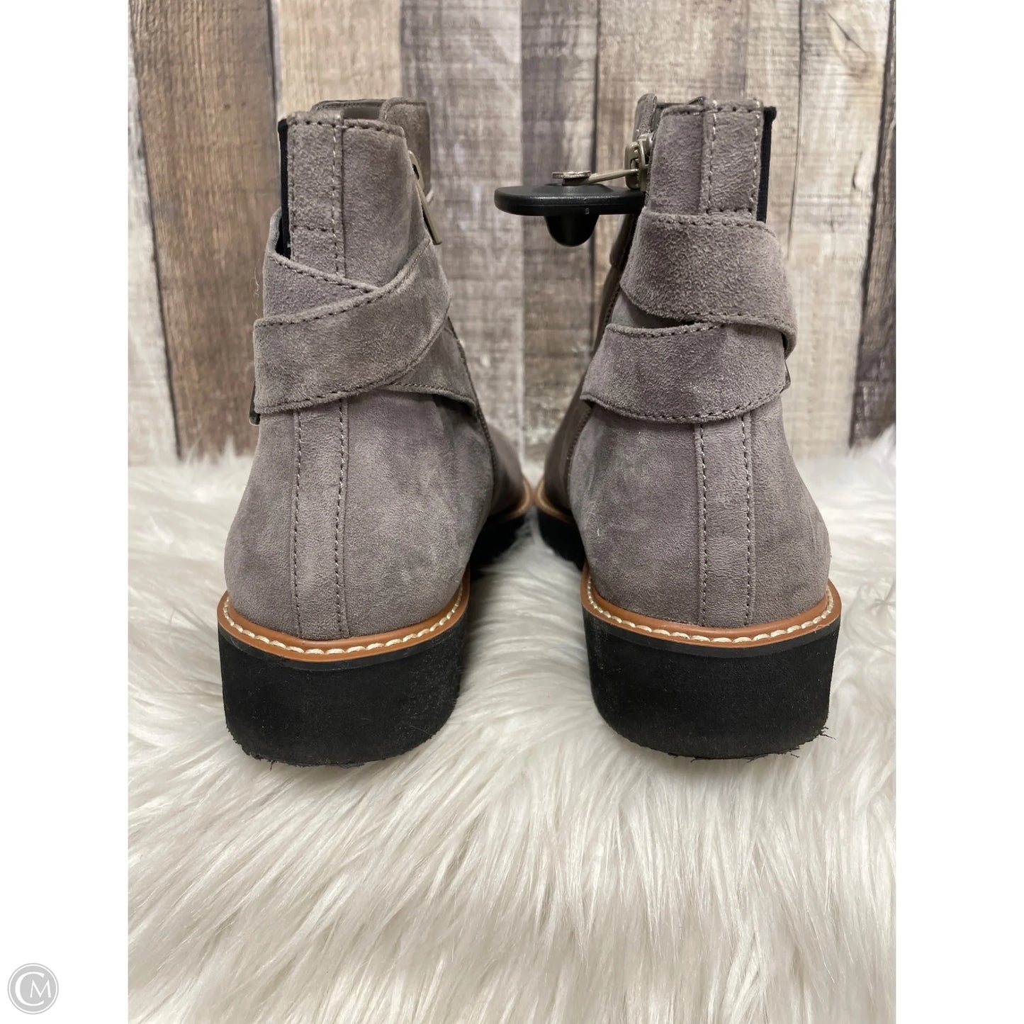 Boots Ankle Flats By Naturalizer In Taupe, Size: 10