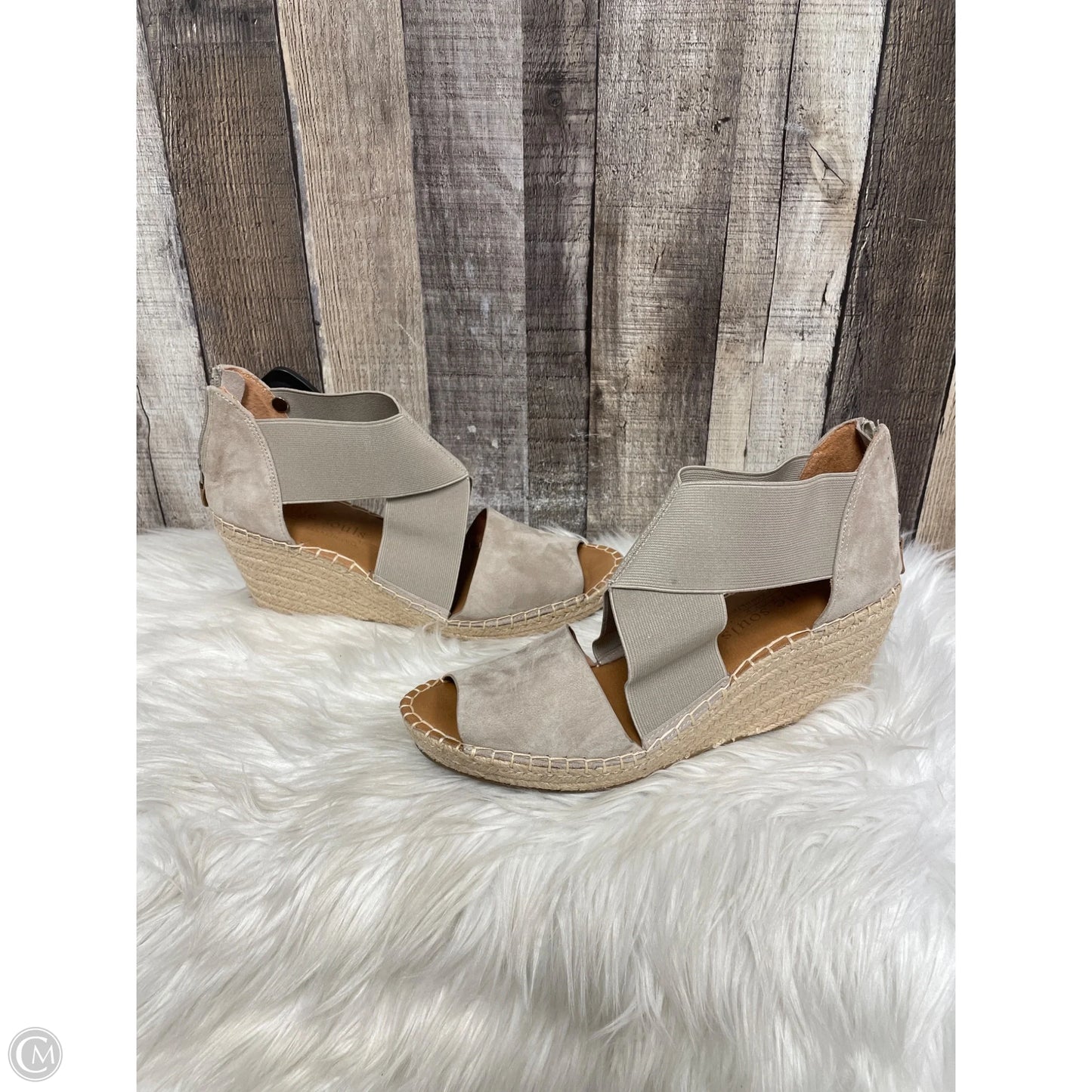Sandals Heels Wedge By Gentle Souls In Taupe, Size: 10