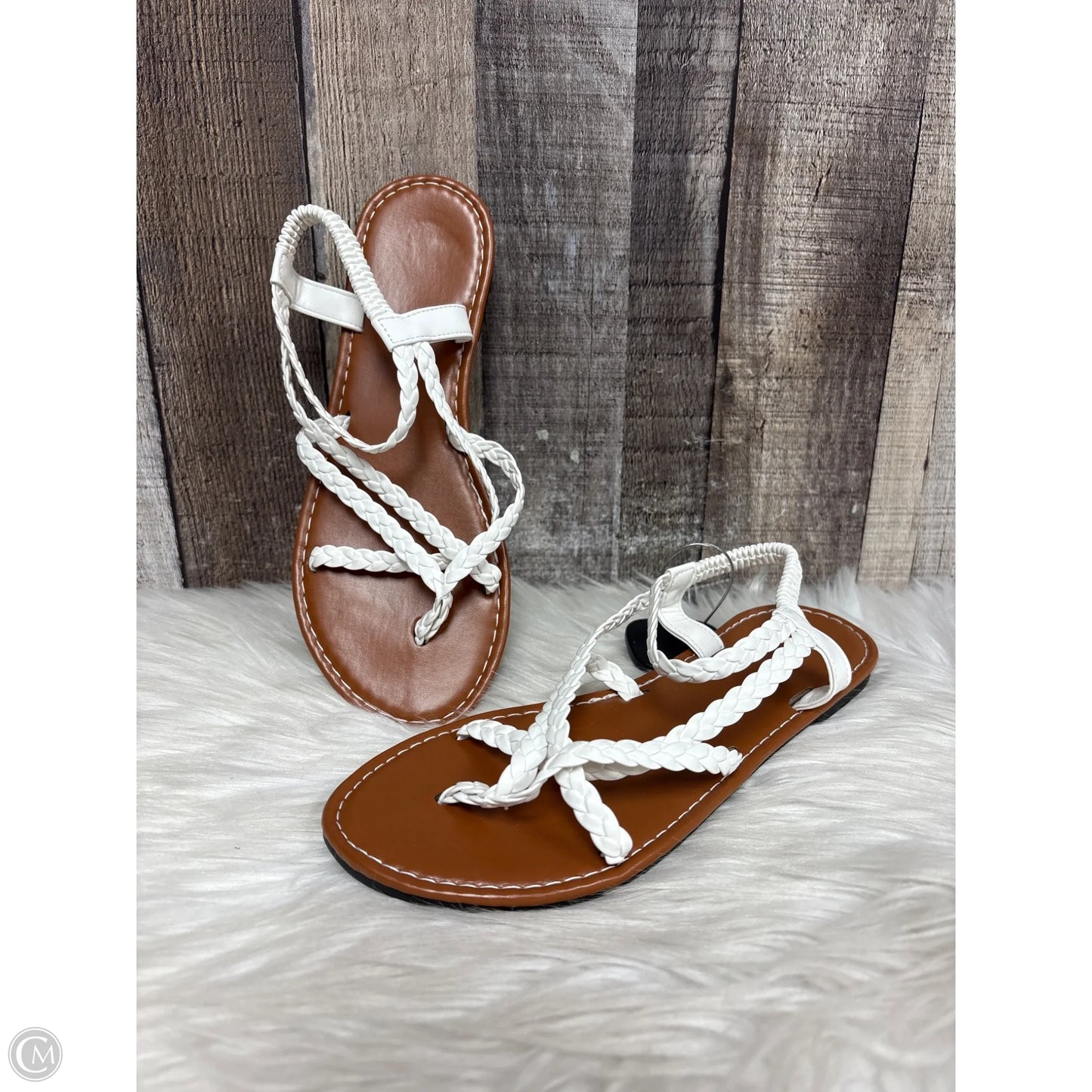 Sandals Flats By Cmf In White, Size: 7