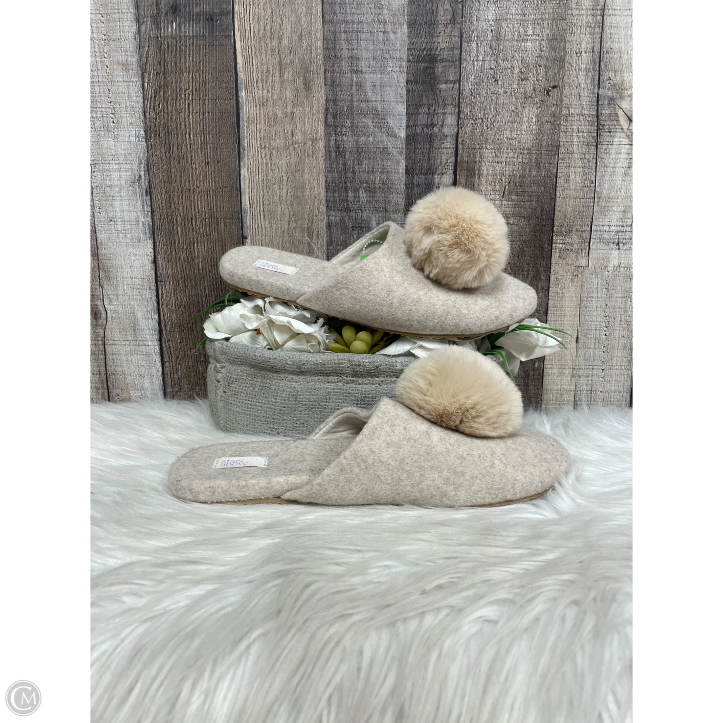 Slippers By Stars Above In Cream, Size: 7