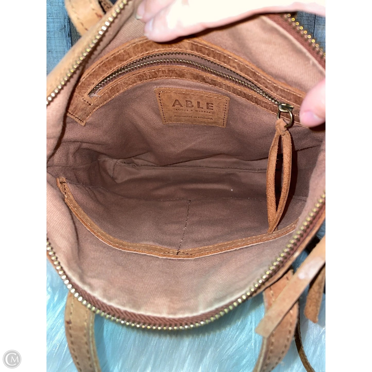 Crossbody By Able, Size: Medium