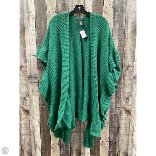 Shawl By Cmf In Green, Size: Osfm
