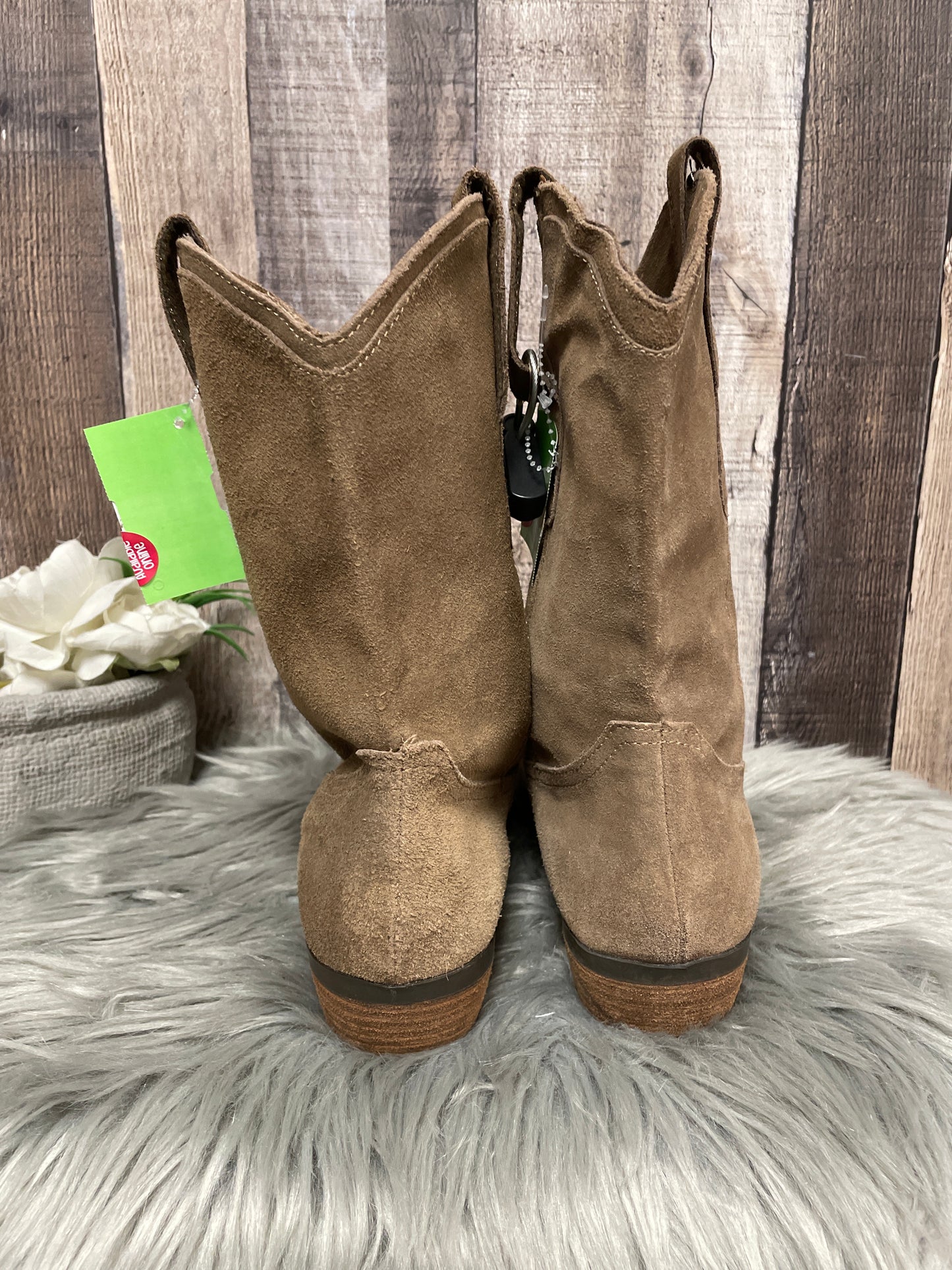 Boots Ankle Heels By American Eagle  Size: 10