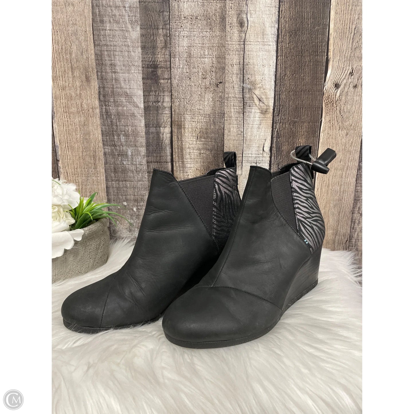 Boots Ankle Heels By Toms In Black, Size: 9.5