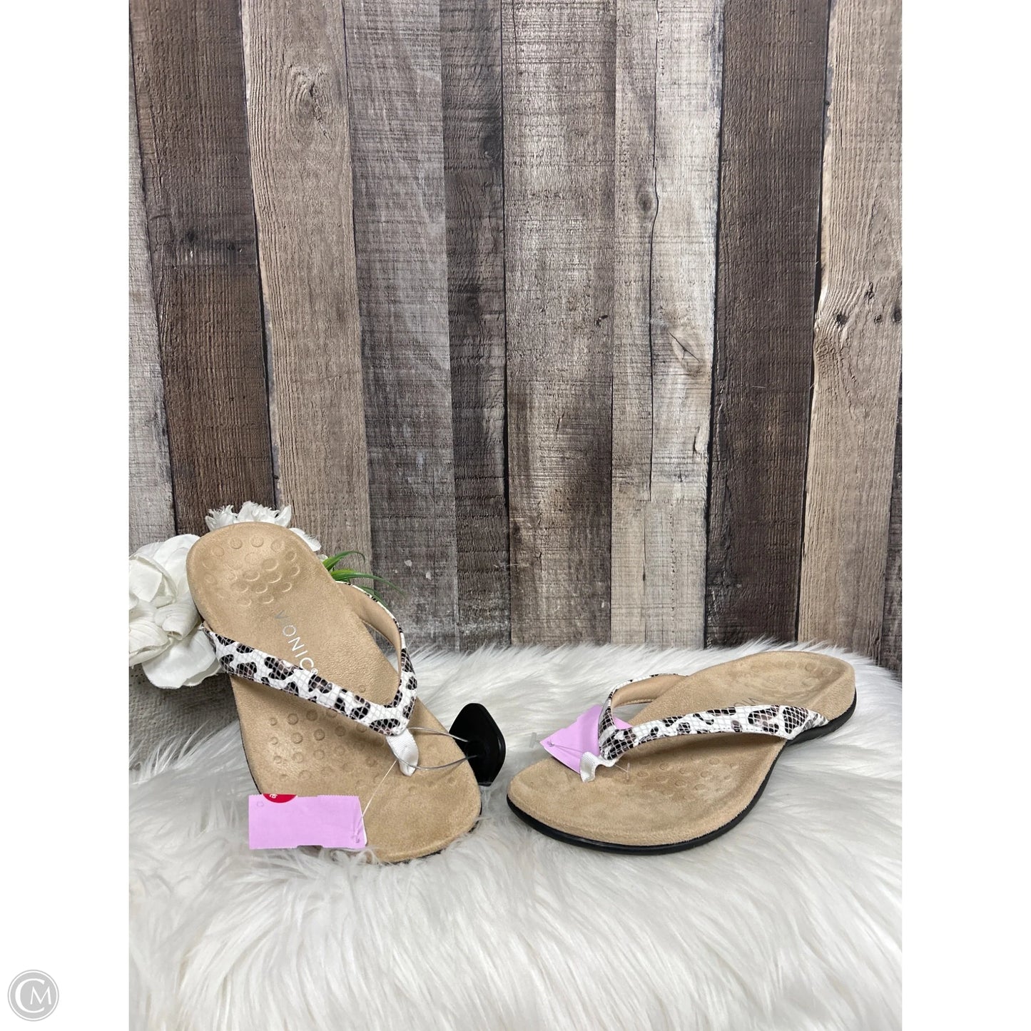 Sandals Flats By Vionic In Snakeskin Print, Size: 8