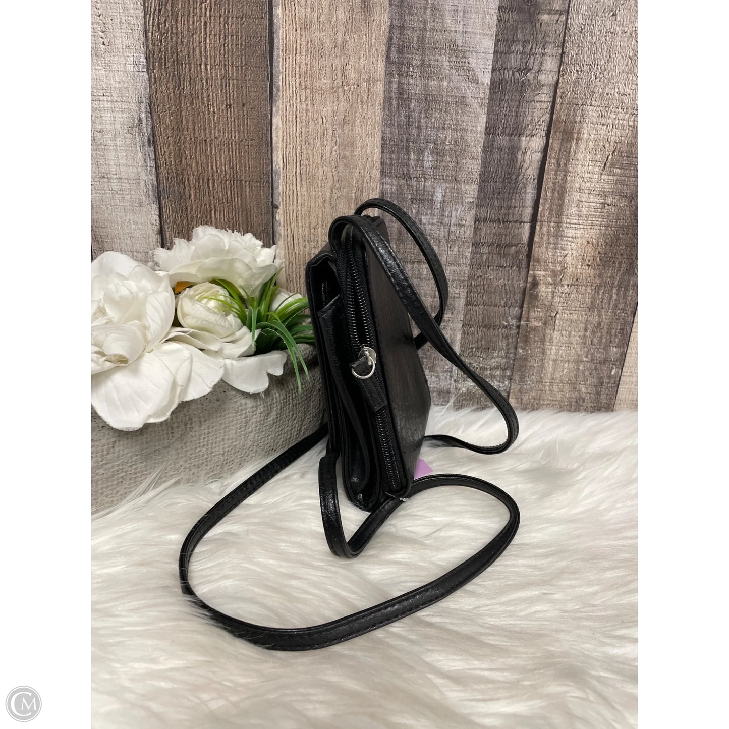 Crossbody By Cmf, Size: Small