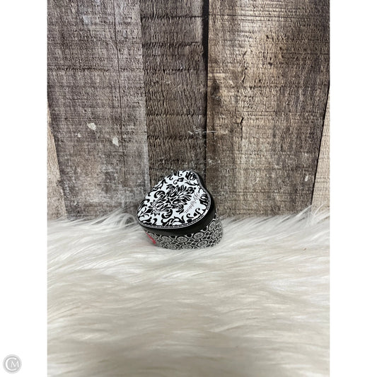 Accessory Label By Brighton, Size: Small