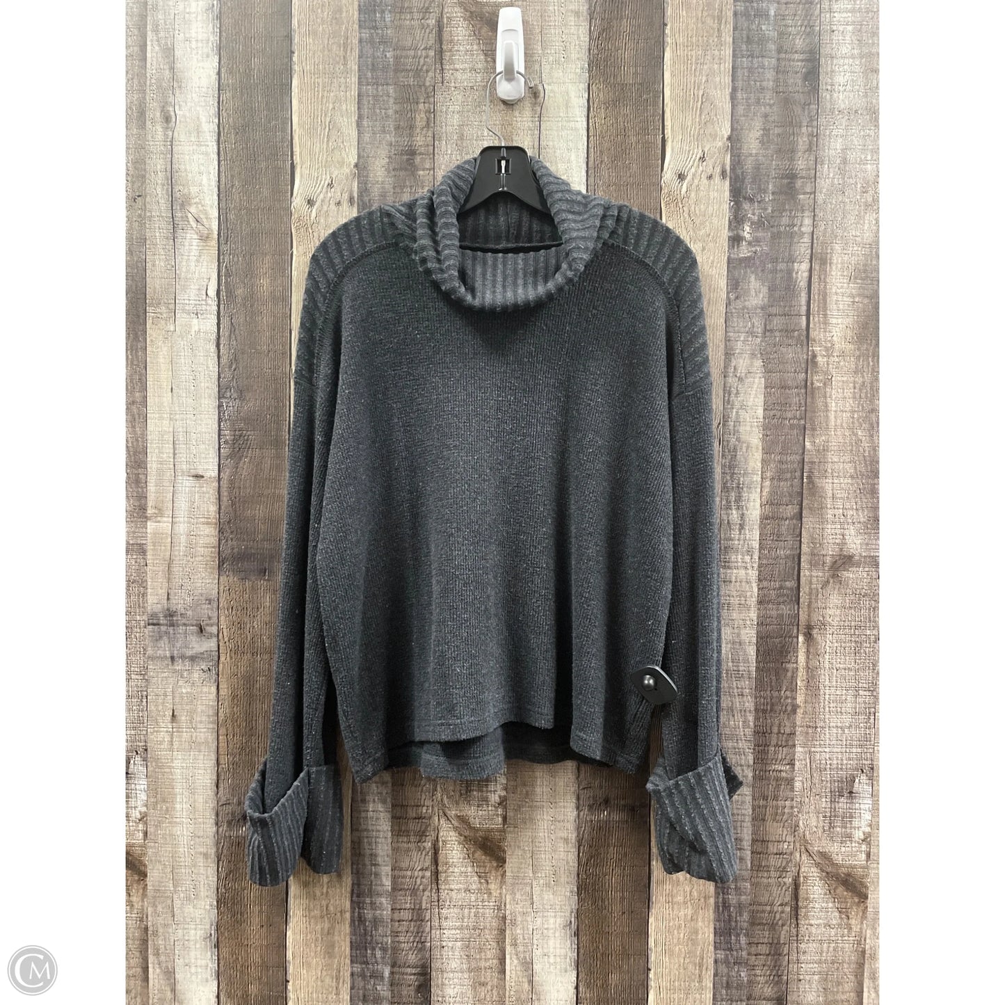 Sweater By Red Haute In Grey, Size: M