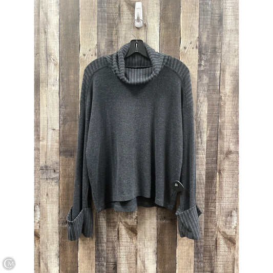 Sweater By Red Haute In Grey, Size: M