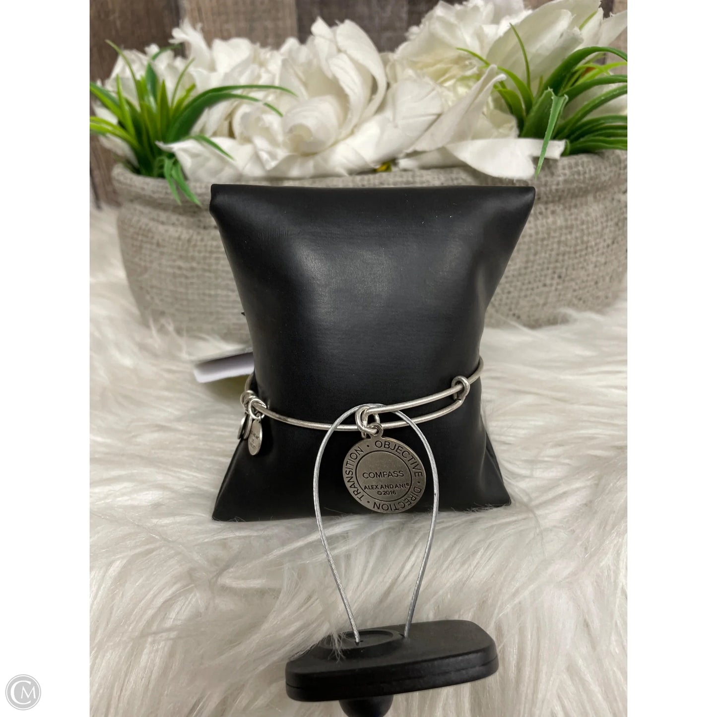 Bracelet Bangle By Alex And Ani