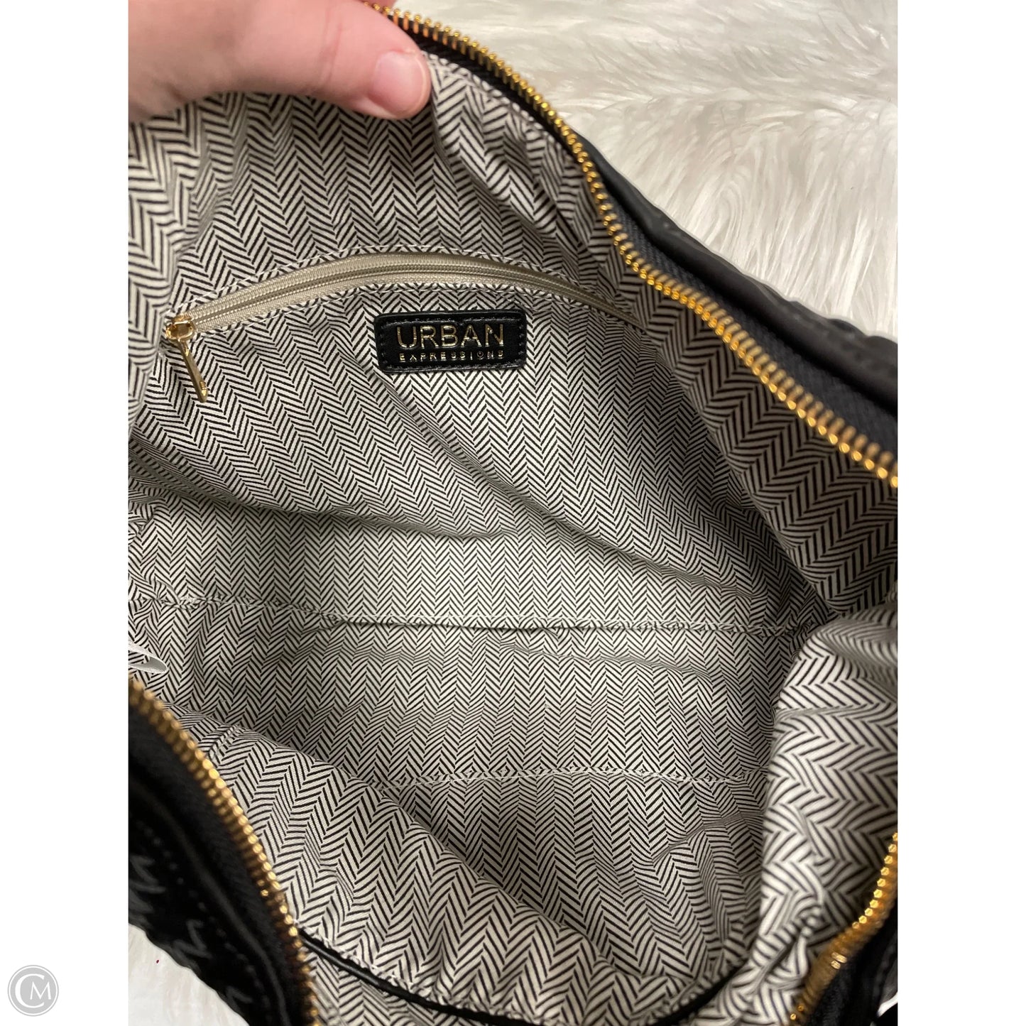 Crossbody By Urban Expressions, Size: Large