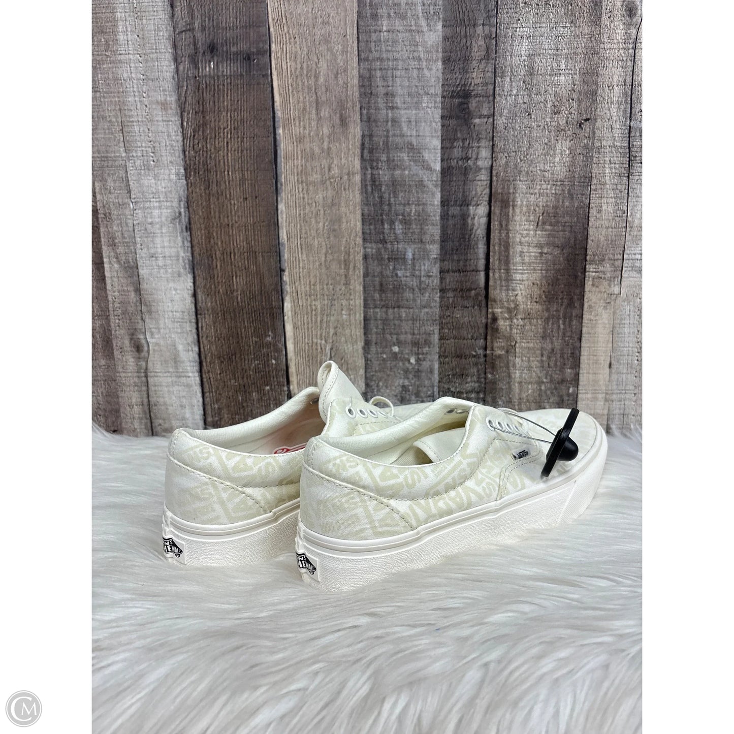 Shoes Flats By Vans In Tan & White, Size: 9.5