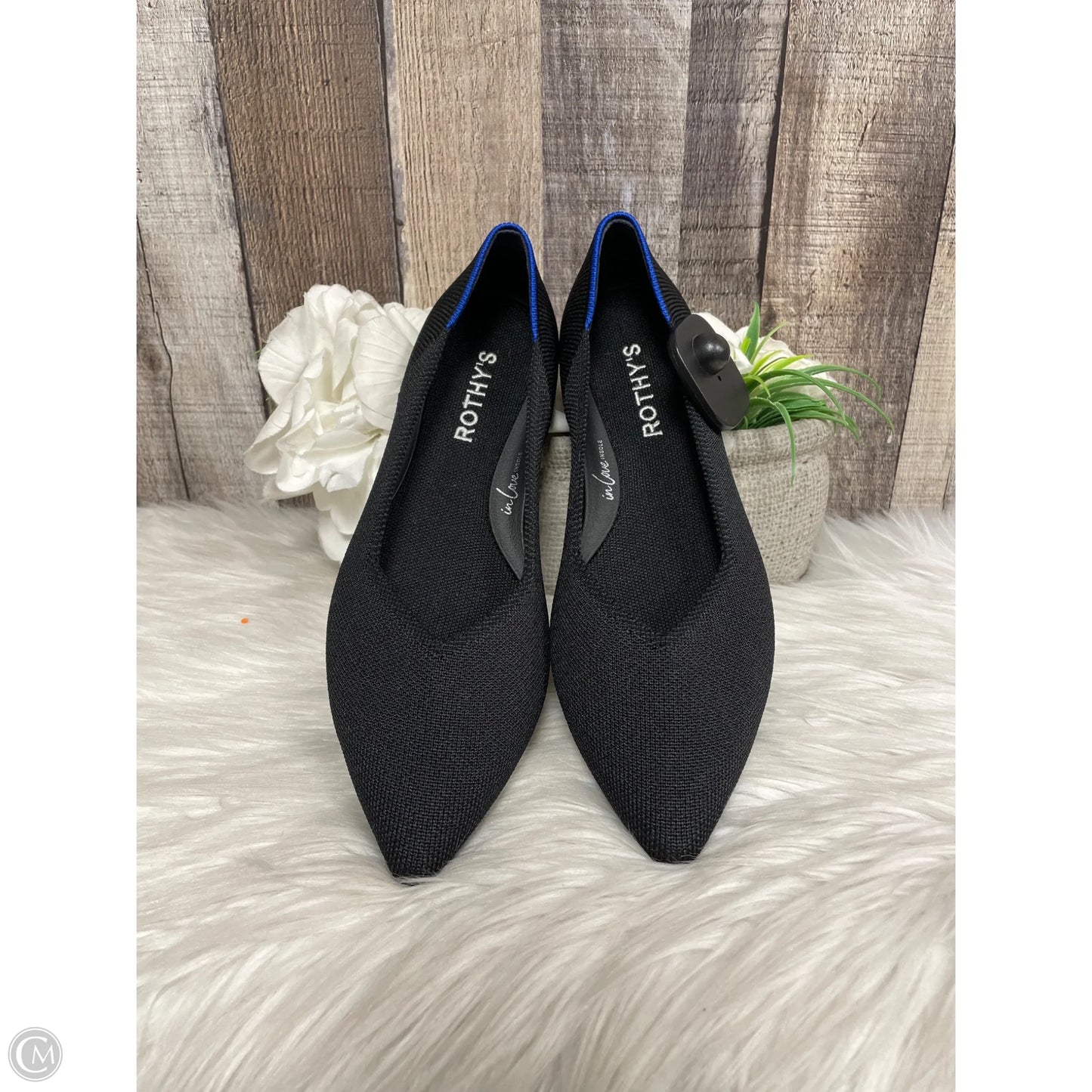 Shoes Flats By Rothys In Black, Size: 7