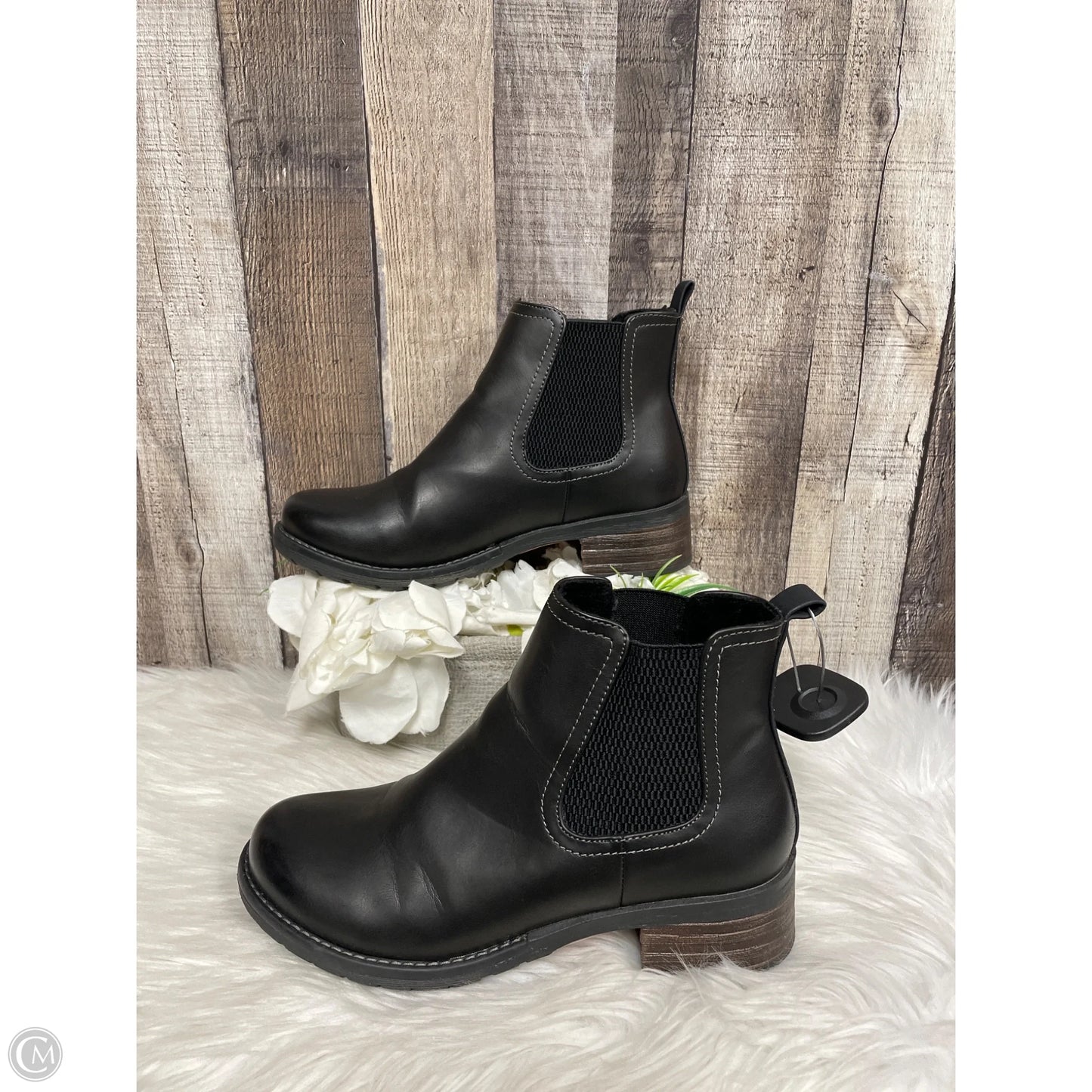 Boots Ankle Flats By Eastland In Black, Size: 7.5