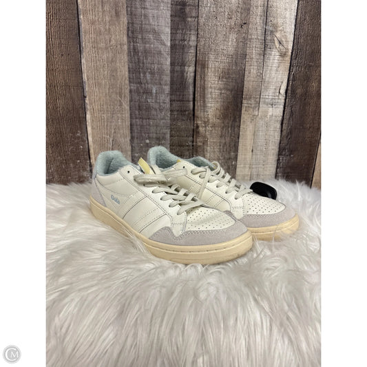 Shoes Sneakers By Gola In White, Size: 7
