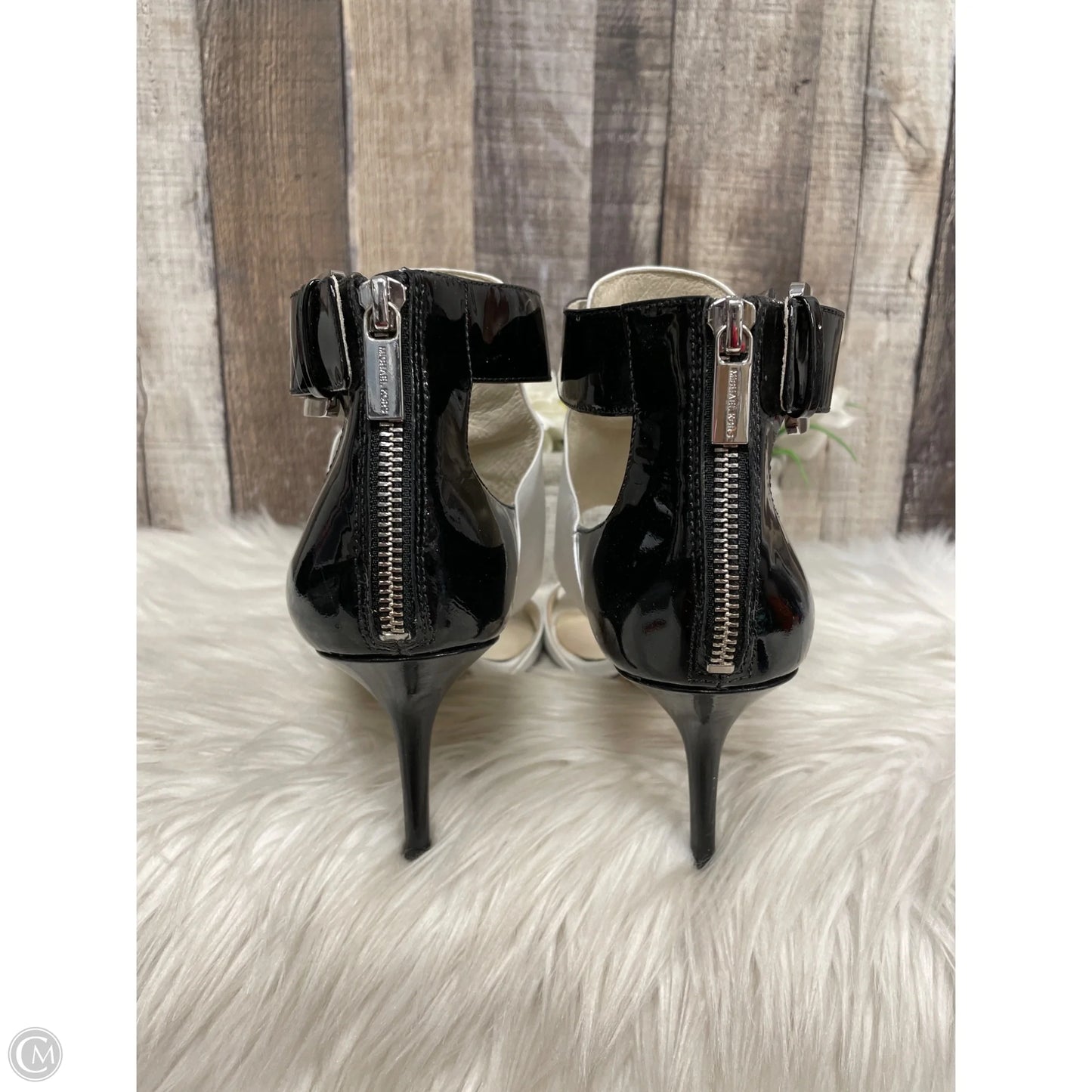 Sandals Designer By Michael Kors In Black & White, Size: 10