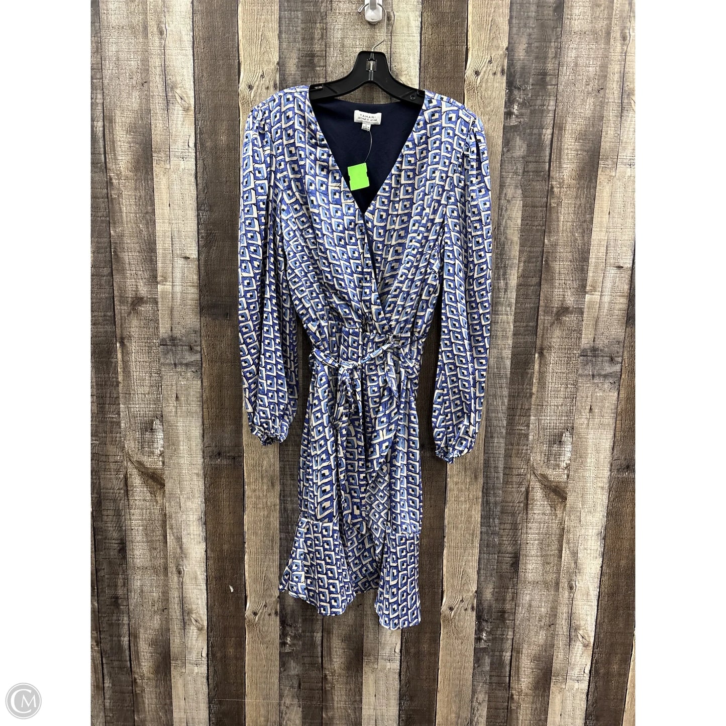 Dress Casual Short By Tahari In Blue, Size: L