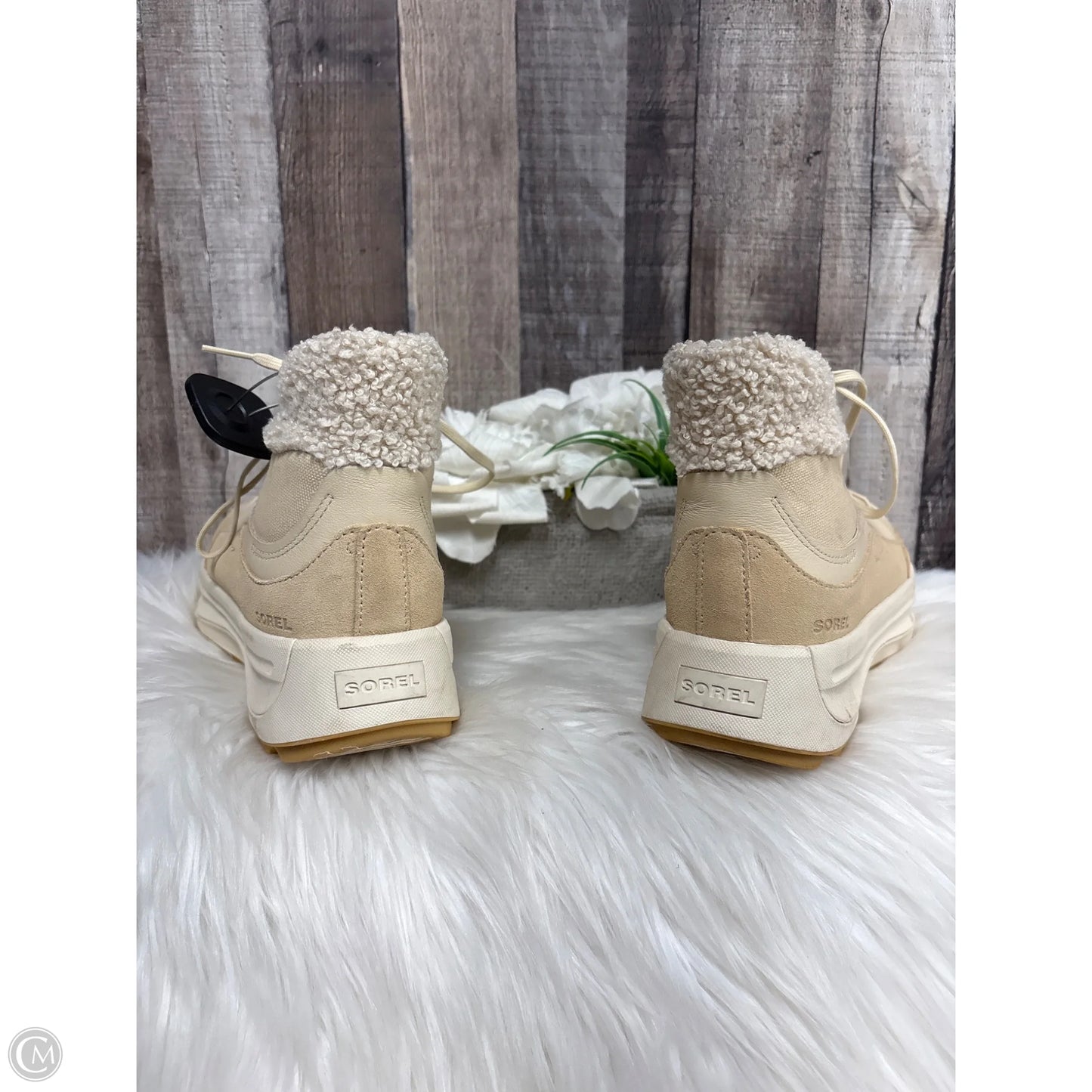 Boots Ankle Flats By Sorel In Cream, Size: 11