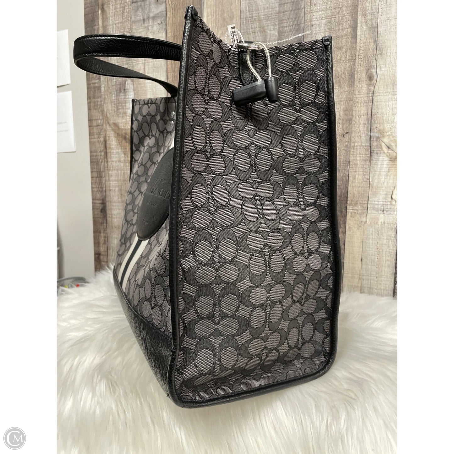 Handbag Designer By Coach, Size: Large