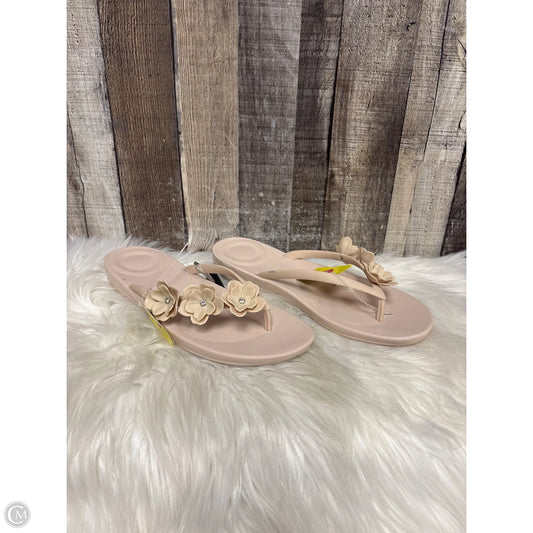 Sandals Flats By Fitflop In Pink, Size: 10