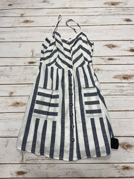 Dress Casual Short By Cme In Striped Pattern, Size: M