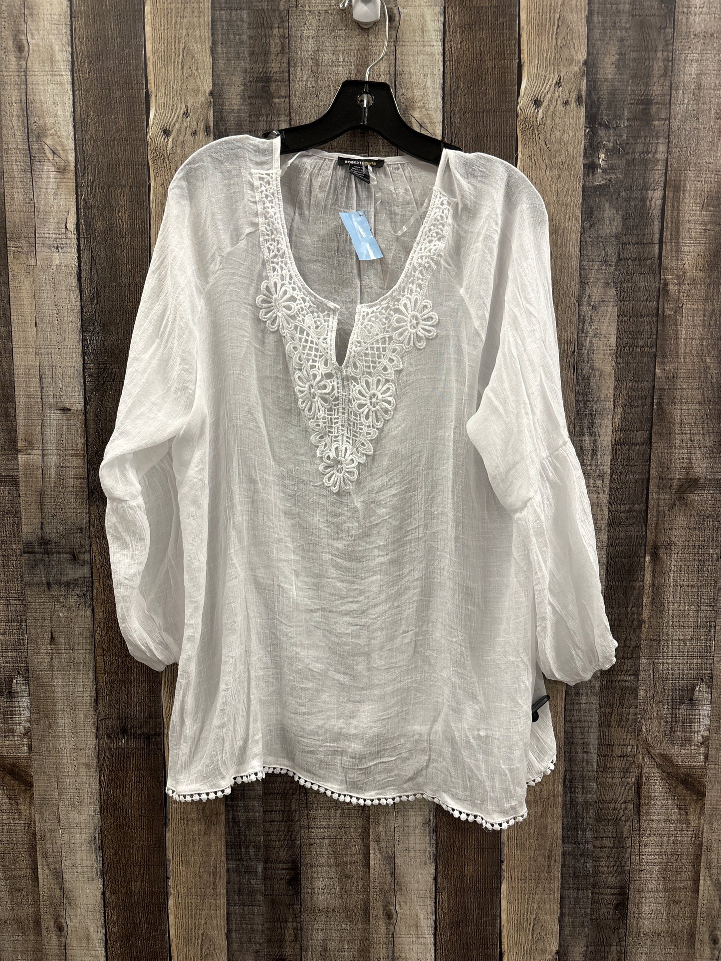 Top Long Sleeve By Robert Louis In White, Size: Xl