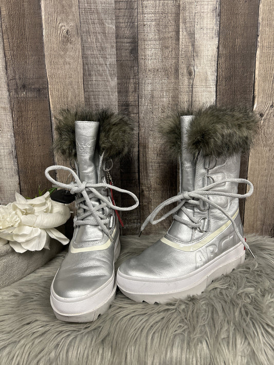 Boots Snow By Sorel  Size: 8.5