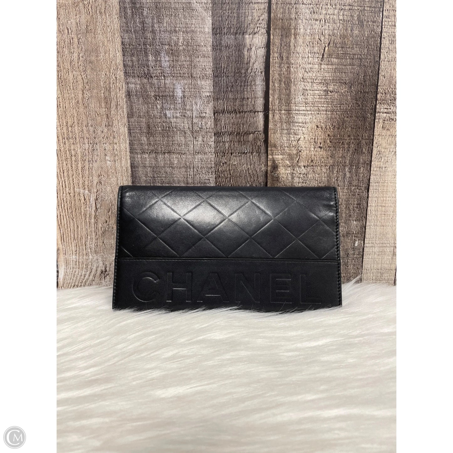Wallet Luxury Designer By Chanel, Size: Medium
