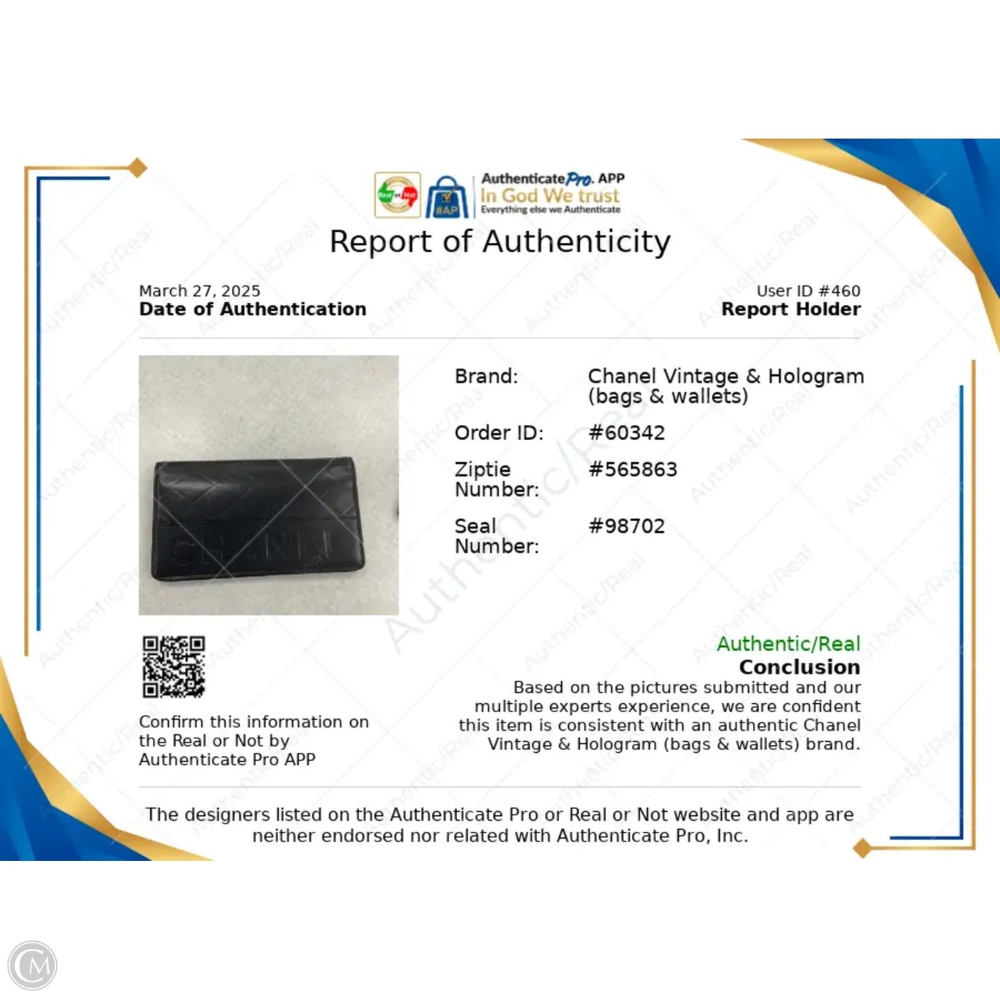 Wallet Luxury Designer By Chanel, Size: Medium