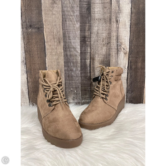 Boots Ankle Heels By Cme In Tan, Size: 9