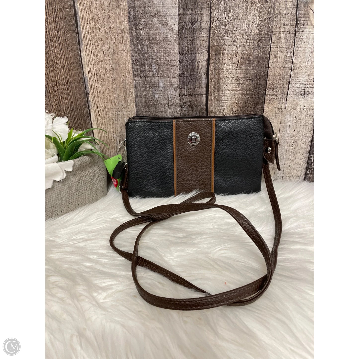 Crossbody By Stone Mountain, Size: Small