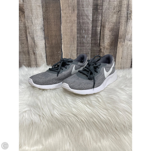 Shoes Athletic By Nike In Grey, Size: 8.5