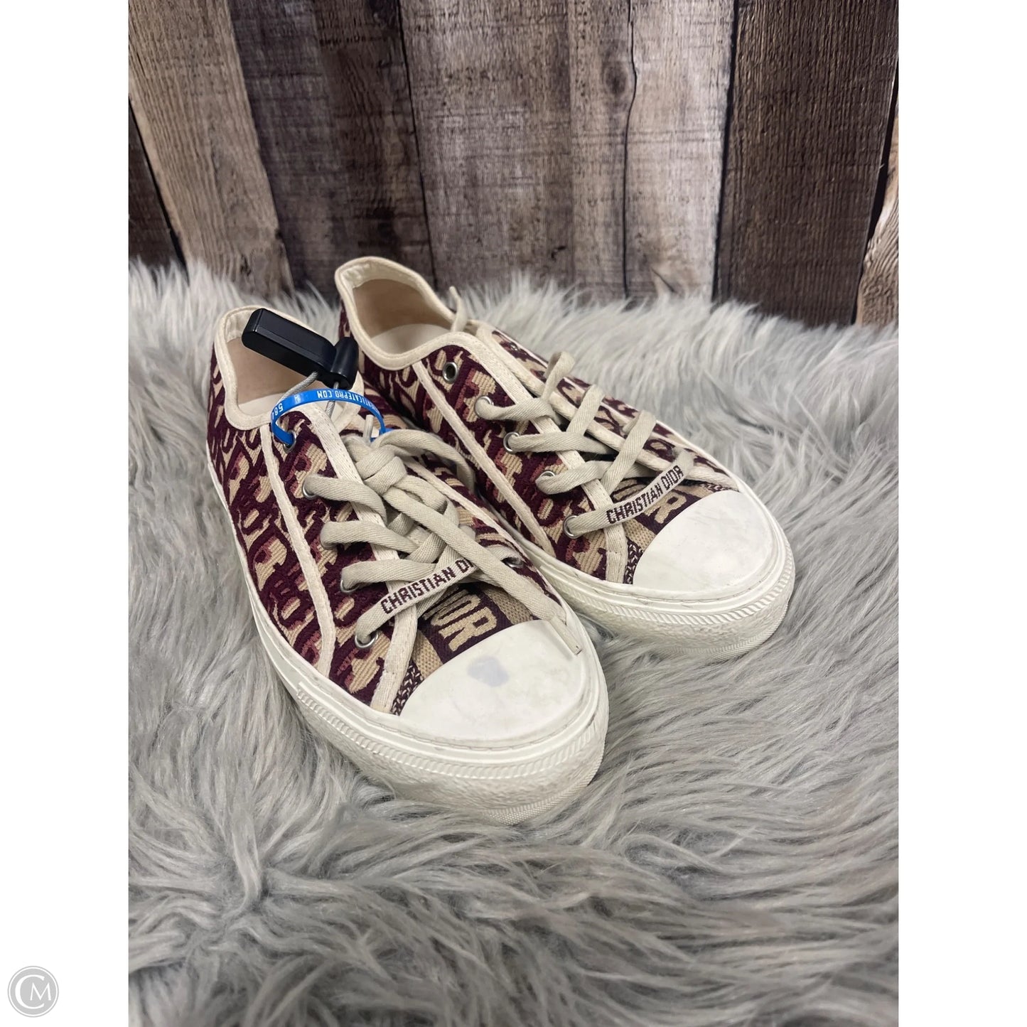 Shoes Luxury Designer By Dior In Maroon, Size: 9.5