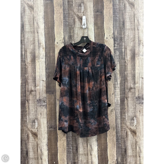 Top Short Sleeve By Torrid In Tie Dye Print, Size: 2x