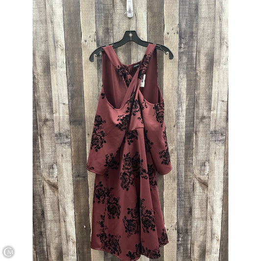 Dress Party Short By Torrid In Maroon, Size: 2x