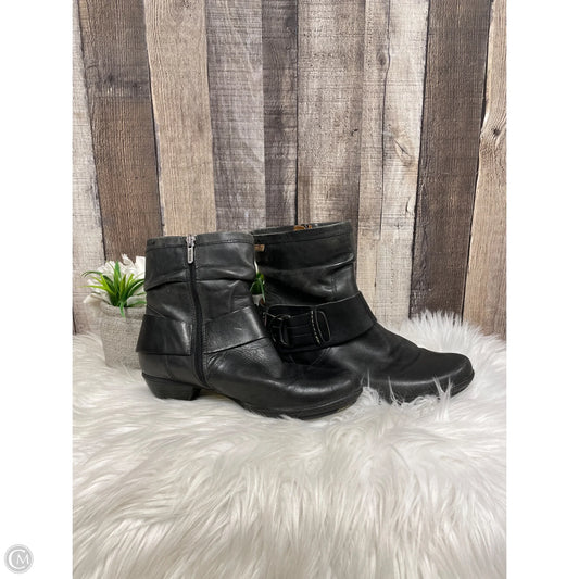 Boots Ankle Flats By Pikolinos In Black, Size: 7