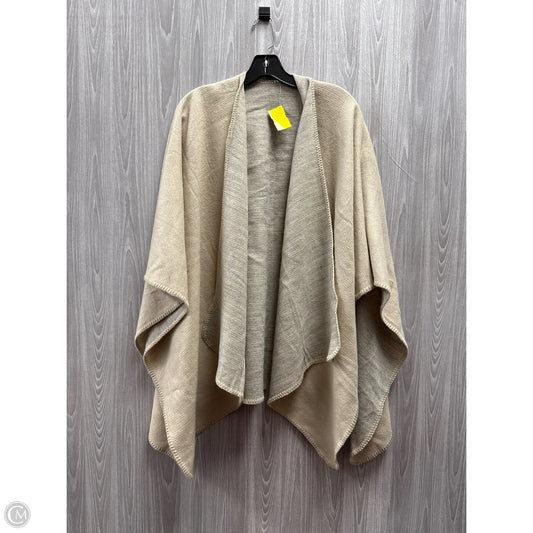 Shawl By Cmf In Tan, Size: Osfm