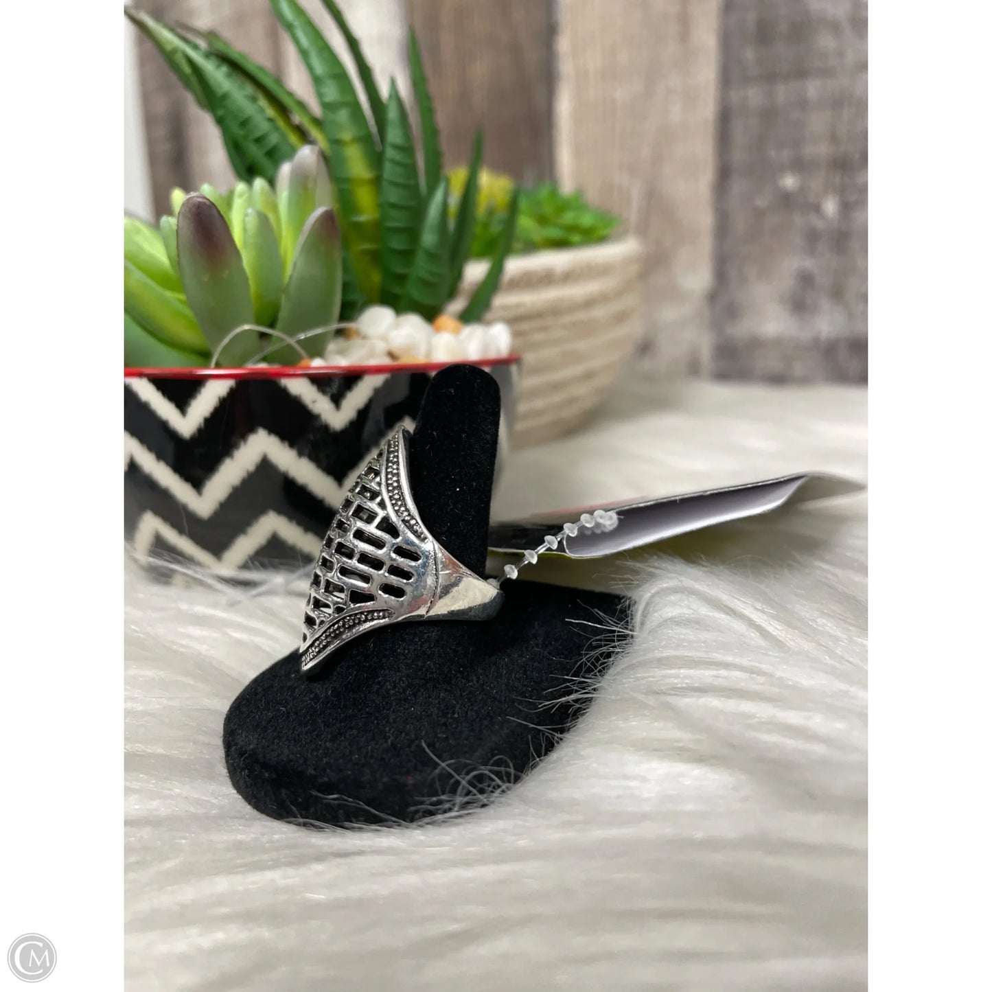 Ring Band By Cmf (Size 6)