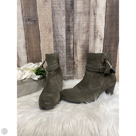 Boots Ankle Heels By Earth Origins In Brown, Size: 7.5