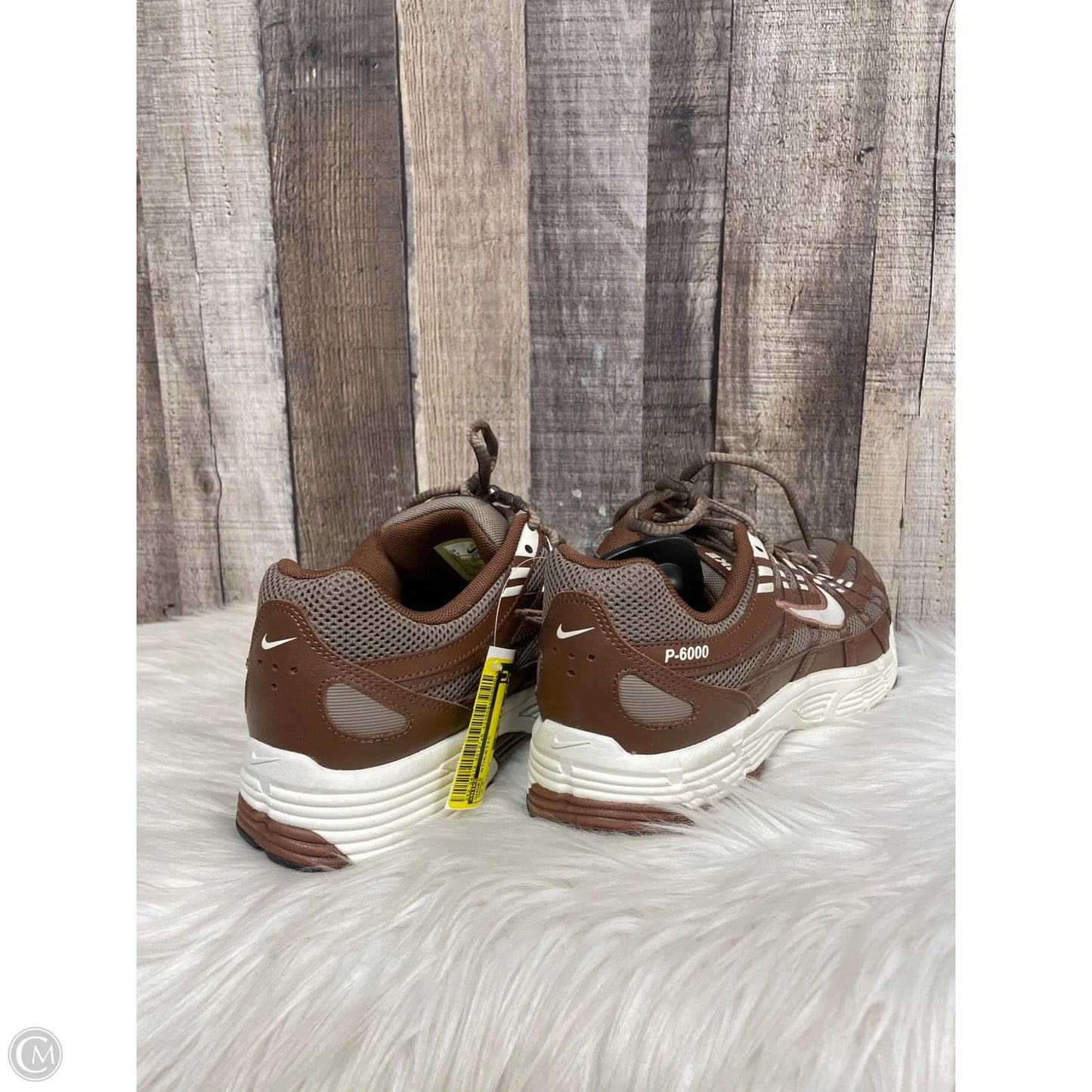Shoes Athletic By Nike In Brown, Size: 10.5