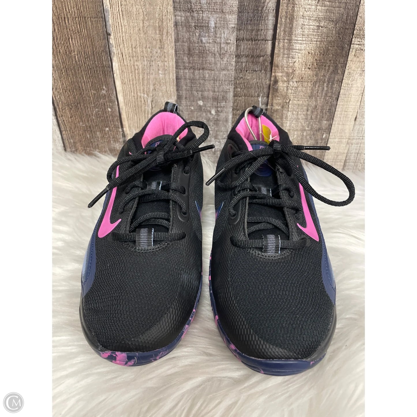 Shoes Athletic By Nike In Black & Pink, Size: 6.5