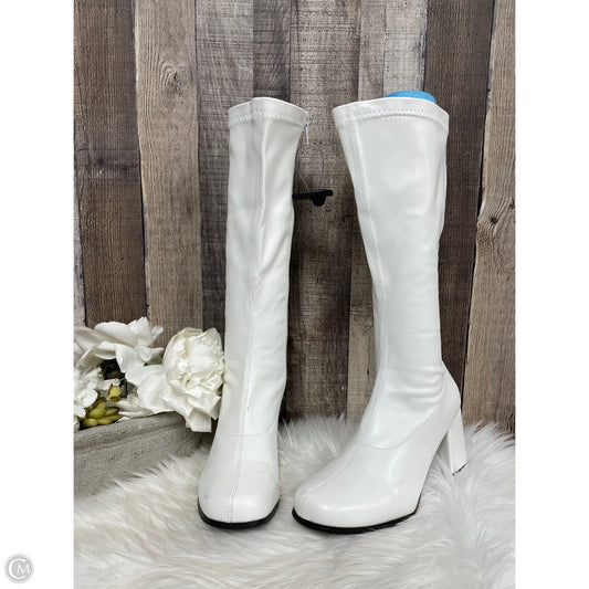 Boots Ankle Heels By Cme In White, Size: 7.5