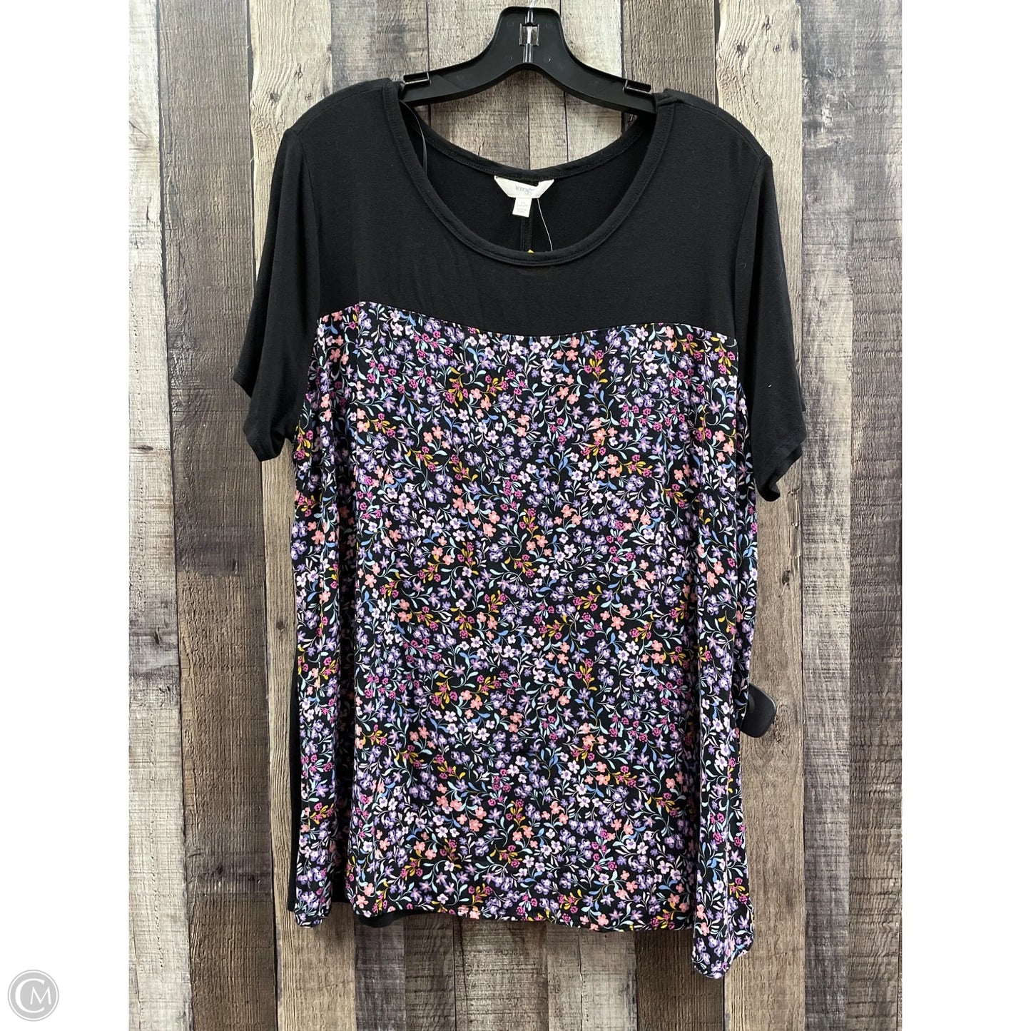 Top Short Sleeve By Terra & Sky In Black, Size: 1x