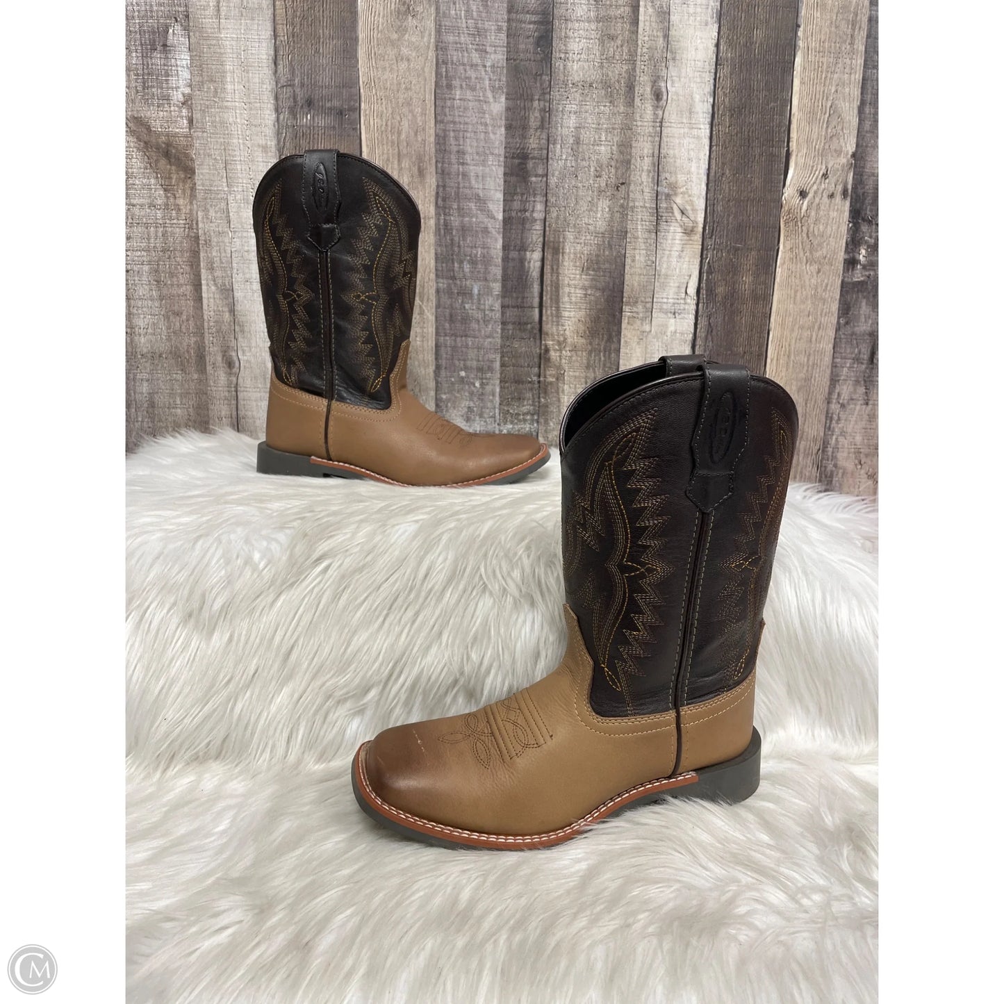 Boots Ankle Flats By Cme In Brown, Size: 5