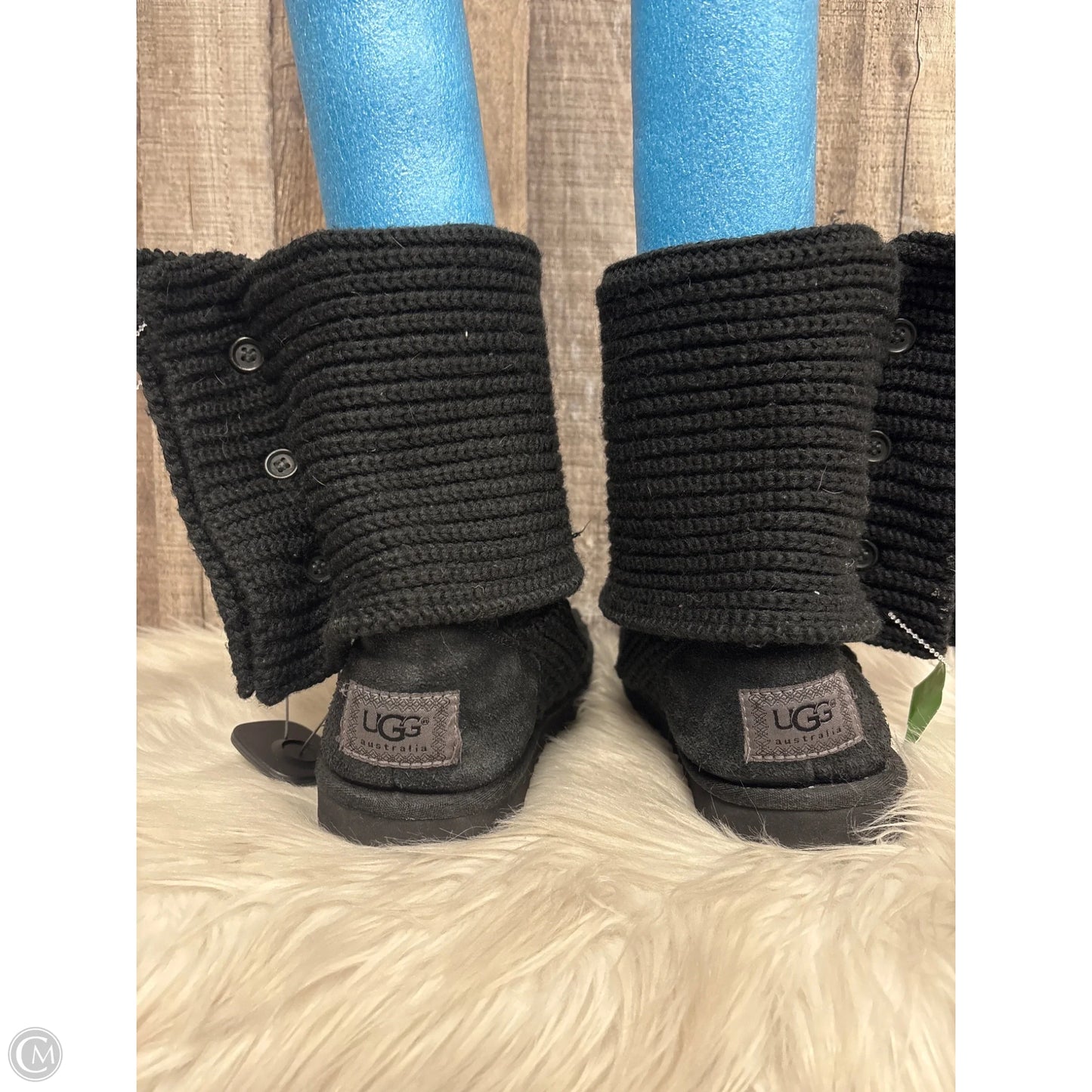 Boots Designer By Ugg In Black, Size: 8