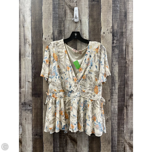 Top Short Sleeve By Willow & Root In Floral Print, Size: L