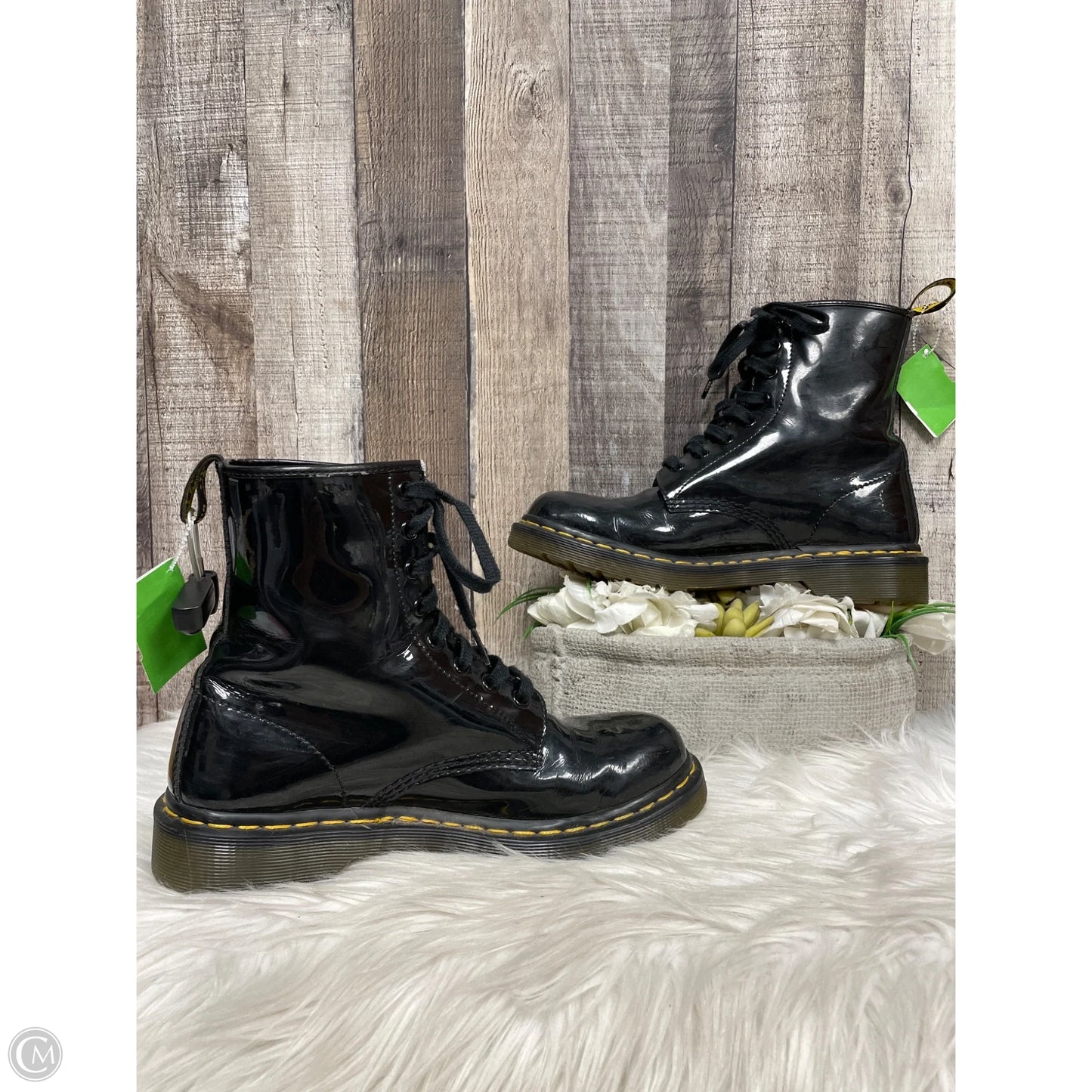 Boots Ankle Flats By Dr Martens In Black, Size: 9