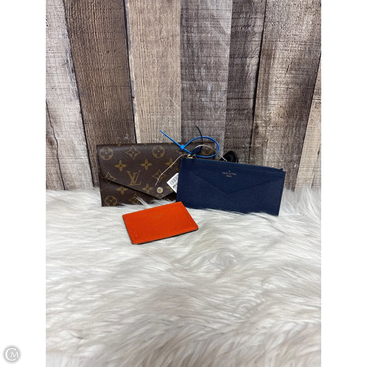 Wallet Luxury Designer By Louis Vuitton, Size: Medium