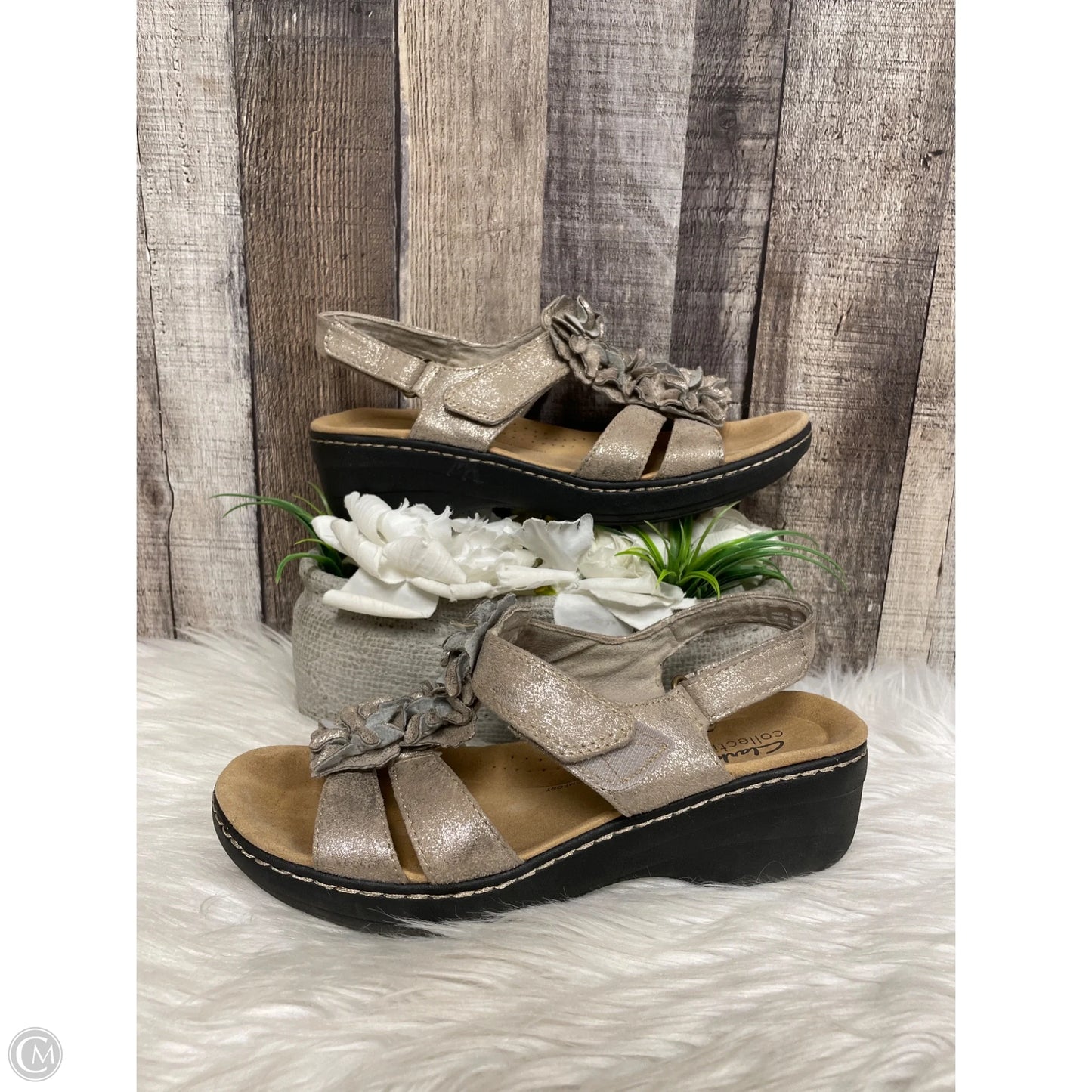 Sandals Heels Wedge By Clarks In Silver, Size: 8.5