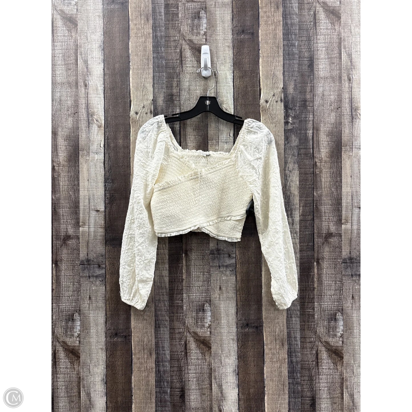 Top Long Sleeve By American Eagle In Cream, Size: S